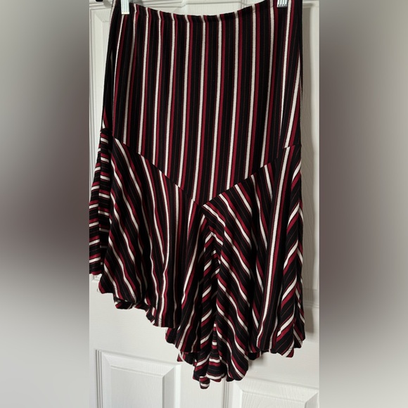 Striped skirt. Brazilian brand. Size L. - Picture 1 of 2